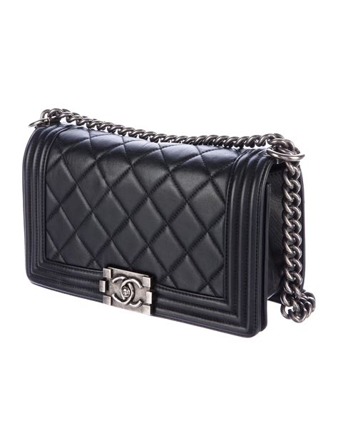 chanel boy chanel flap old medium flap bag